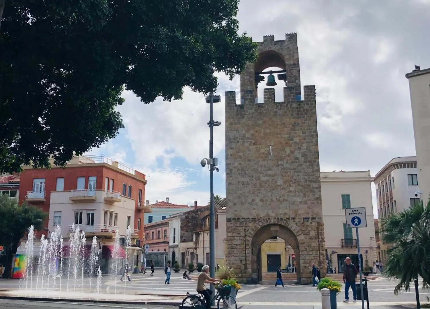 Casa Tirso Daire Oristano 0*,